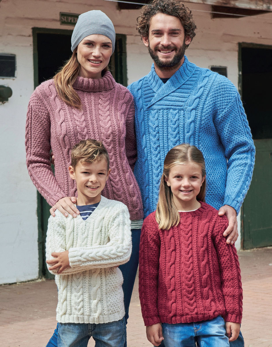 ecojoyknits's tweet image. SWEATERS FOR THE FAMILY IN HAYFIELD BONUS ARAN
Design No 8166 $4.45 for the PDF Download #payknittingpattern #aransweater #sweaterweather #woolyarn #nomoreacrylicyarn #endtheplasticera #handmadeisbest #knitting sirdar.com/en/products/sw…