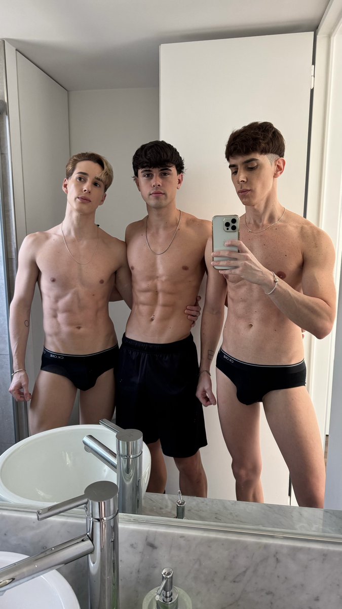 DarkTwinks tweet media