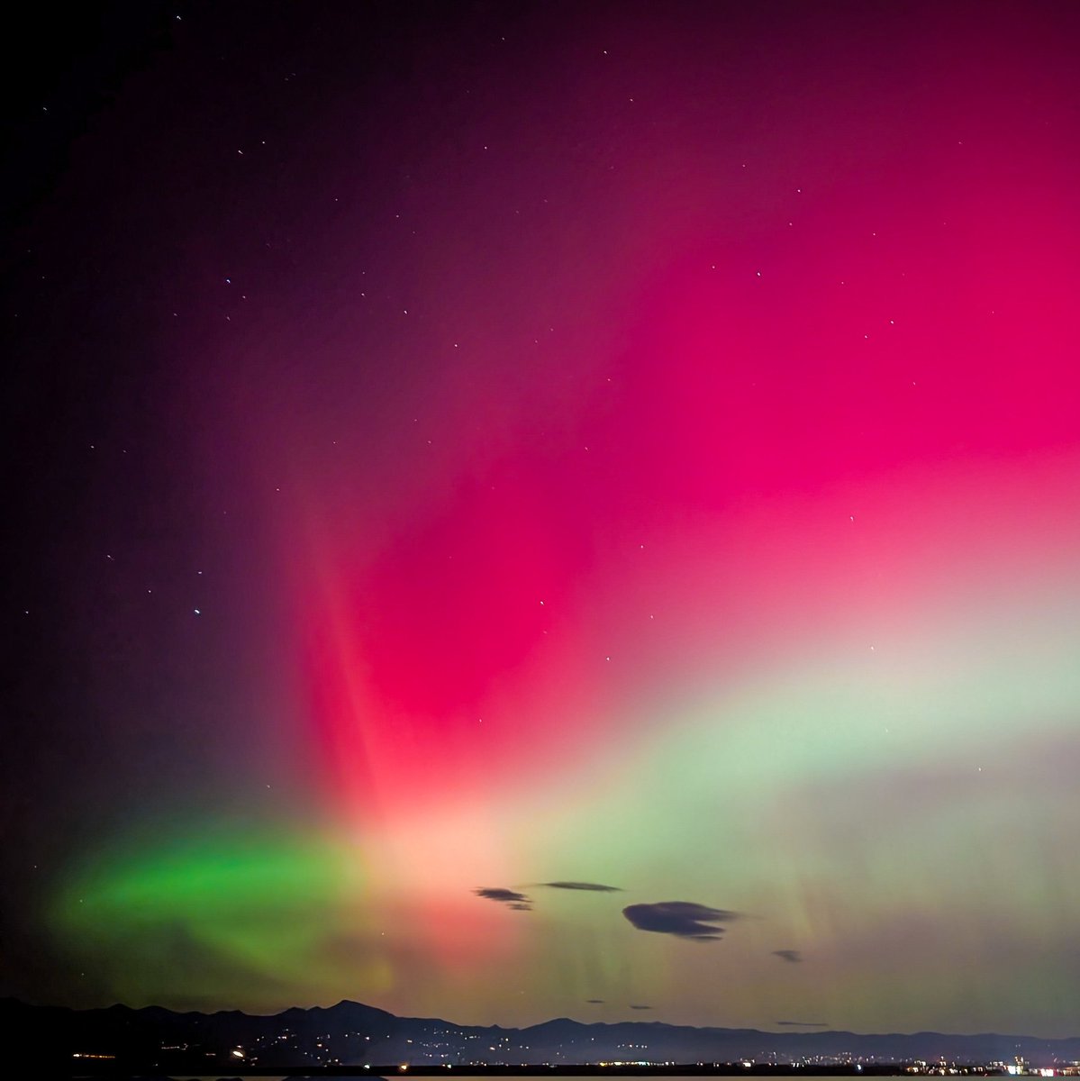 rvandersmith's tweet image. Two different substorms on the night of November 11-12. Photos taken near Boulder, CO.