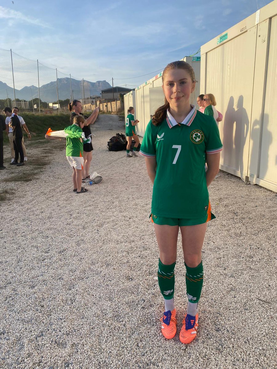 WestportUtdAFC's tweet photo. #MFL25 WESTPORT UNITED'S SAOIRSE REYNOLDS MAKES HISTORY
History was made this week as Saoirse Reynolds became the first ever sibling involved with Westport United to be capped by the Republic of Ireland, following the footsteps of her brother, Conor.
Many congratulations!!👏 https://t.co/XIdyZlYF71