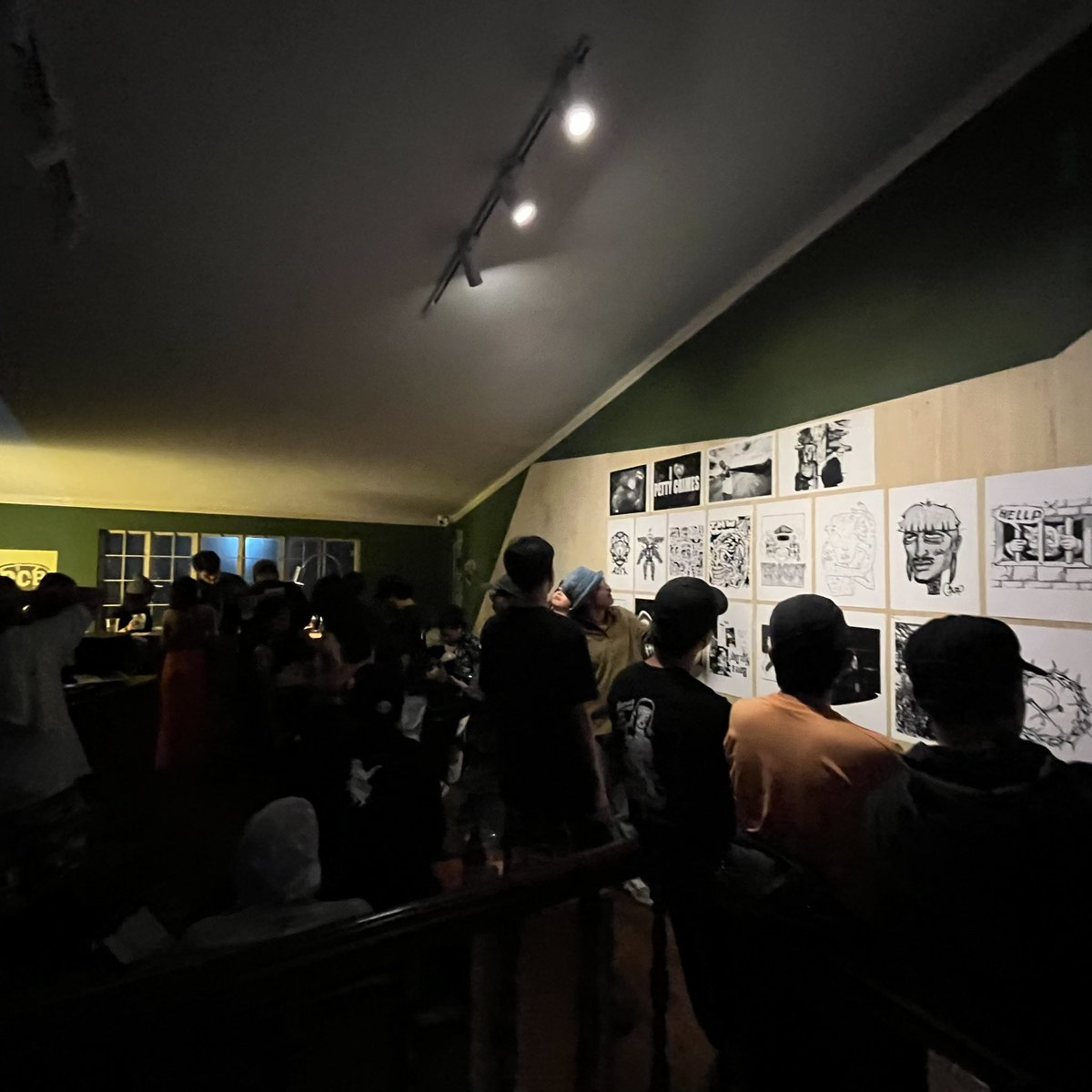 jakestudyos's tweet image. ART ON @tezos looks FRINGY here…