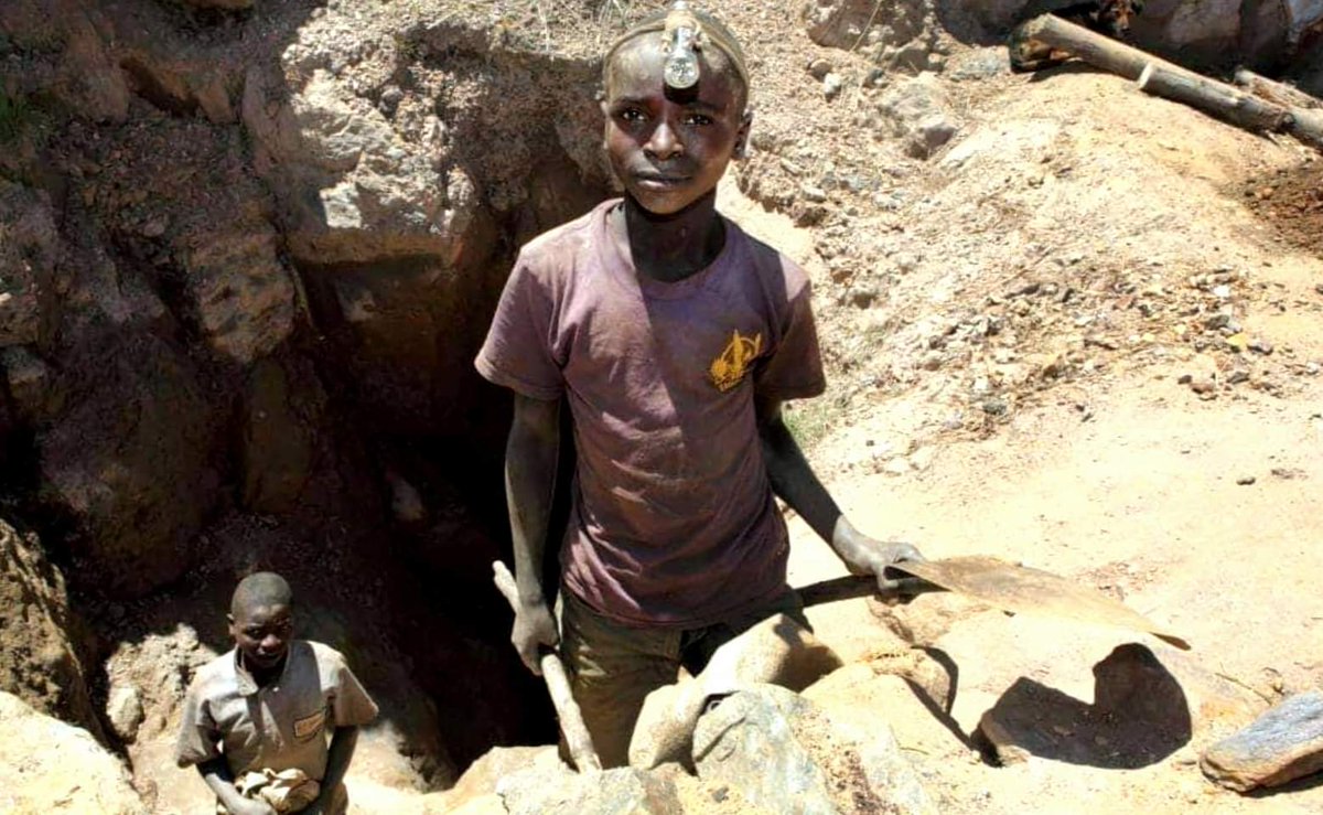 <a href="/buffys/">໊</a> This is kids working in Cobalt Mines in Congo ⤵️ <a href="/UN/">United Nations</a>