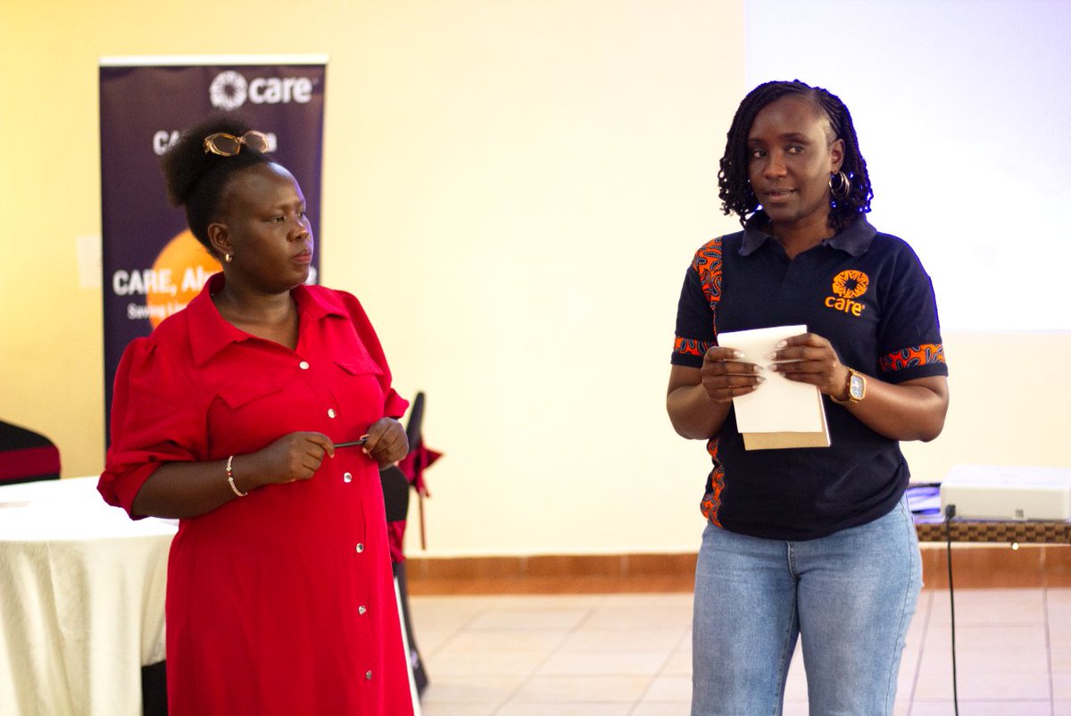 CAREinKenya's tweet image. In Nyanza &amp;amp; Western Kenya, women feed families &amp;amp; nurture land yet many still lack land rights.
Through #WE4R funded by @giz_gmbh &amp;amp; implemented by @carekenya &amp;amp; partners, we’re bridging the gap between law &amp;amp; lived reality.
Nov 11–12, we launched a mentorship training in Kisumu. A…