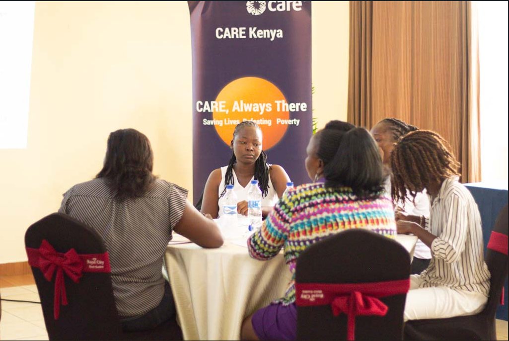 CAREinKenya's tweet image. In Nyanza &amp;amp; Western Kenya, women feed families &amp;amp; nurture land yet many still lack land rights.
Through #WE4R funded by @giz_gmbh &amp;amp; implemented by @carekenya &amp;amp; partners, we’re bridging the gap between law &amp;amp; lived reality.
Nov 11–12, we launched a mentorship training in Kisumu. A…