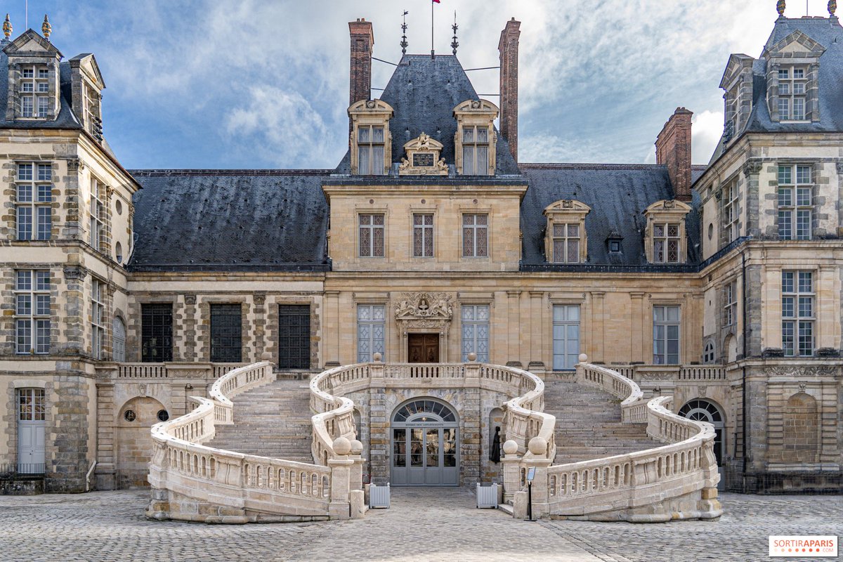FranceNews24's tweet image. 🔴 INFO - #FaitsDivers : Deux hommes ont été arrêtés ce matin après une tentative de cambriolage au château de #Fontainebleau.
Un troisième complice est toujours en fuite. 🏰🚓