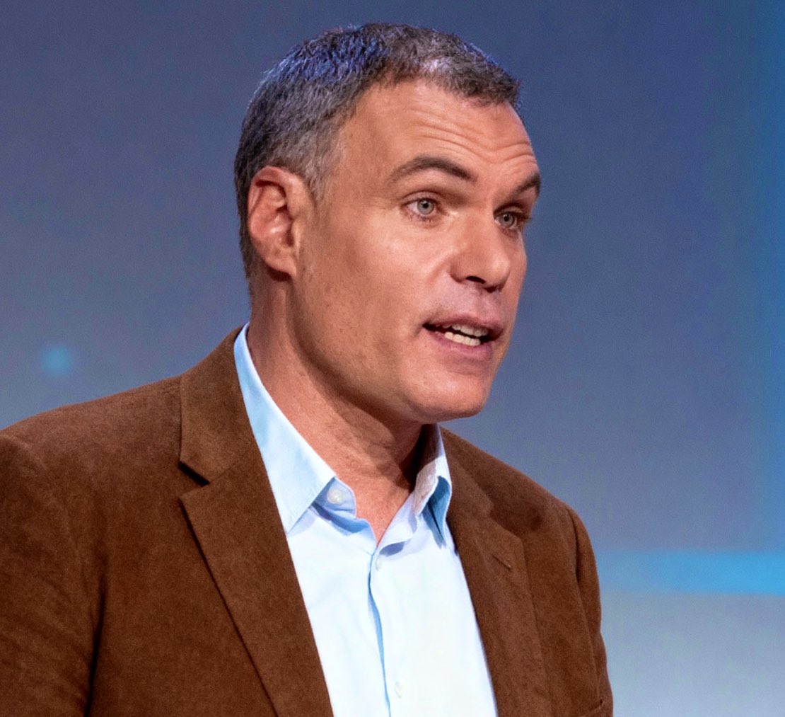 SirAfuera's tweet photo. 🔴💸 ALERTE : Renaud Pila dévoile combien les salariés payés 2.000€ versent aux retraités, et c’est le choc.

"Savez-vous qu’un salarié qui gagne  2000 euros brut verse 600 euros aux retraités ?" (X)

Scandale d’État. https://t.co/B51WinxujW