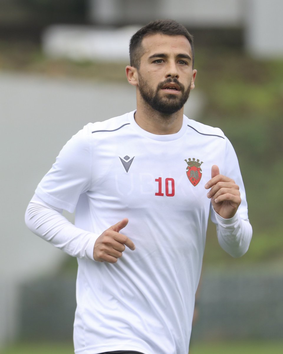 FC Penafiel tweet media