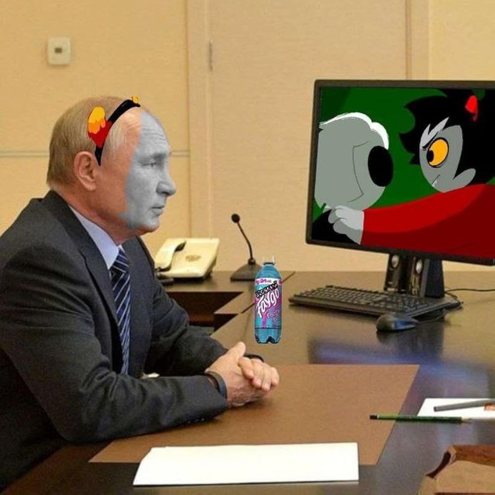 aaronculous's tweet image. WHO MADE THIS