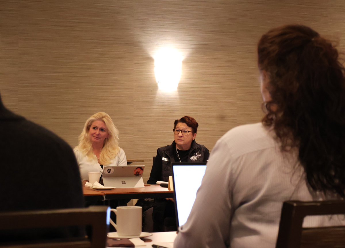 ACSTANews's tweet image. The team is together! This morning we hosted our last board meeting for the 2024/2025 ACSTA term. We are so glad to be joined by our incoming directors from the recent Alberta municipal election, and we&apos;re grateful for such a vibrant term.