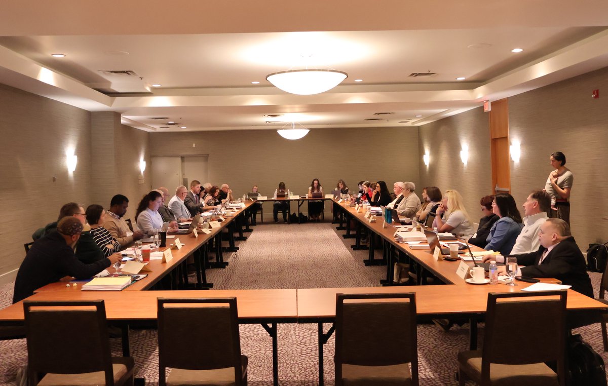 ACSTANews's tweet image. The team is together! This morning we hosted our last board meeting for the 2024/2025 ACSTA term. We are so glad to be joined by our incoming directors from the recent Alberta municipal election, and we&apos;re grateful for such a vibrant term.