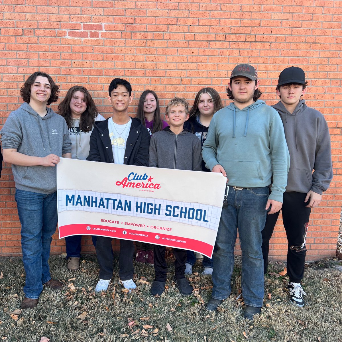 Manhattan High School bringing the heat! 🔥 Their chapter meeting was packed with energy and ideas.

<a href="/TPUSA/">Turning Point USA</a> I <a href="/tpusastudents/">TPUSA Students</a>