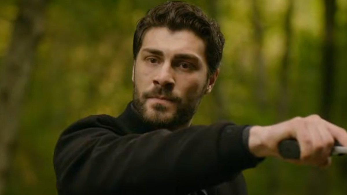 xzoyakhanx's tweet image. A 5 SECOND SCENE FOR ELENI AND GOKHAN. My shipping is sailing. enemies to lovers:
#ElGo #TaşacakBuDeniz