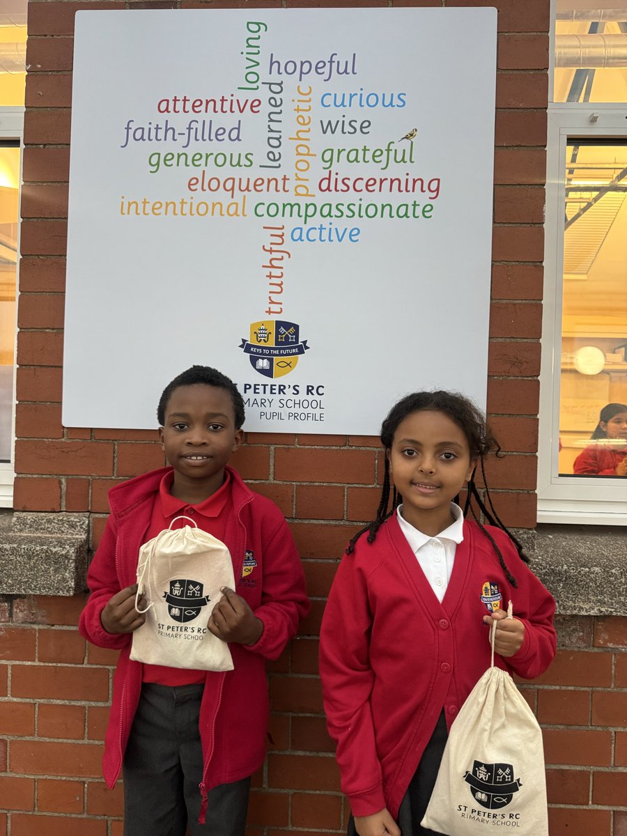 Stpcardiff's tweet image. Our Year 4 pupils are so excited to take the Prayer Bag home this week! A lovely opportunity for them to share their faith, reflections, and moments of calm with their families. 🌟🙏 #SchoolCommunity #SharingFaith #Year4
