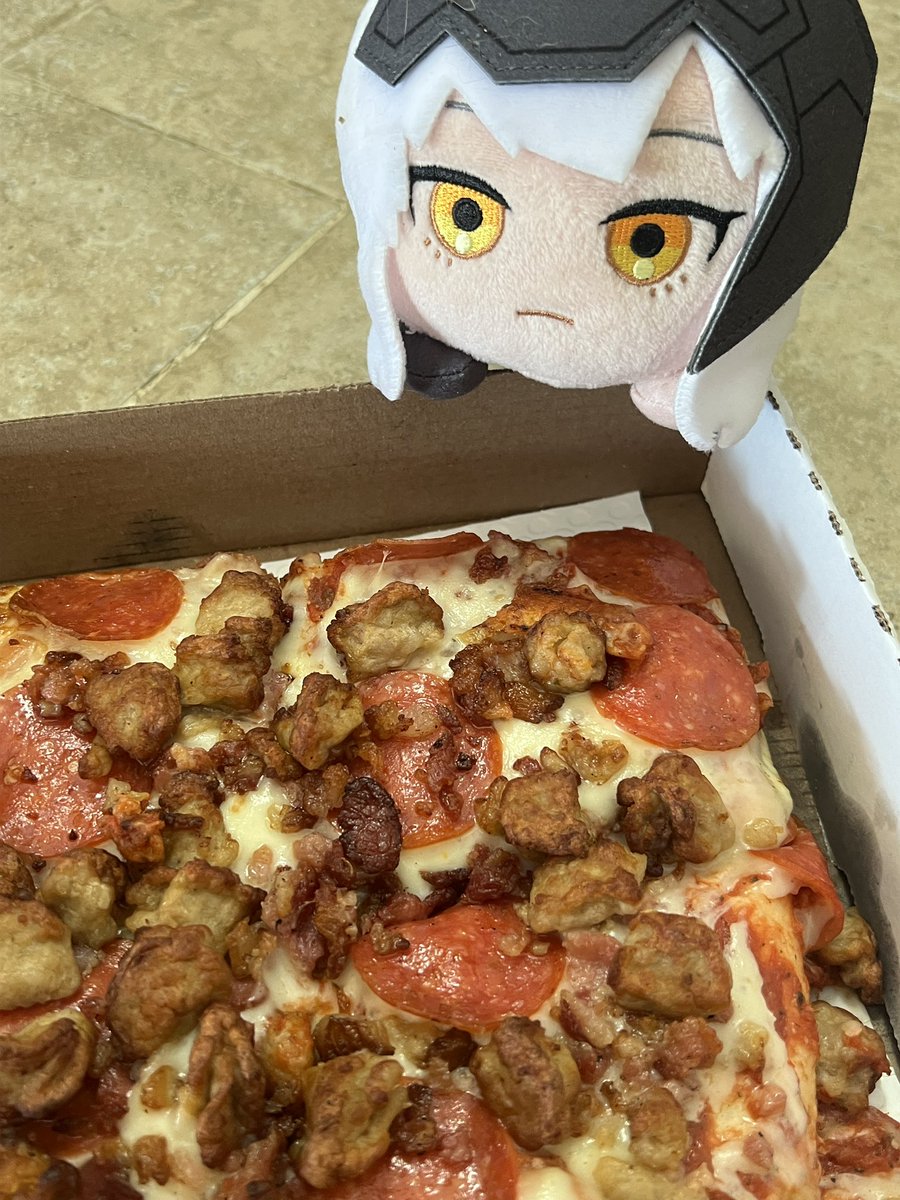 pete… za?

three meat… TREAT?!?!?!