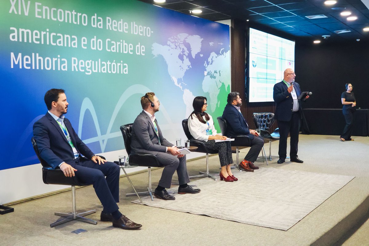 OCDE Política Regulatoria tweet media