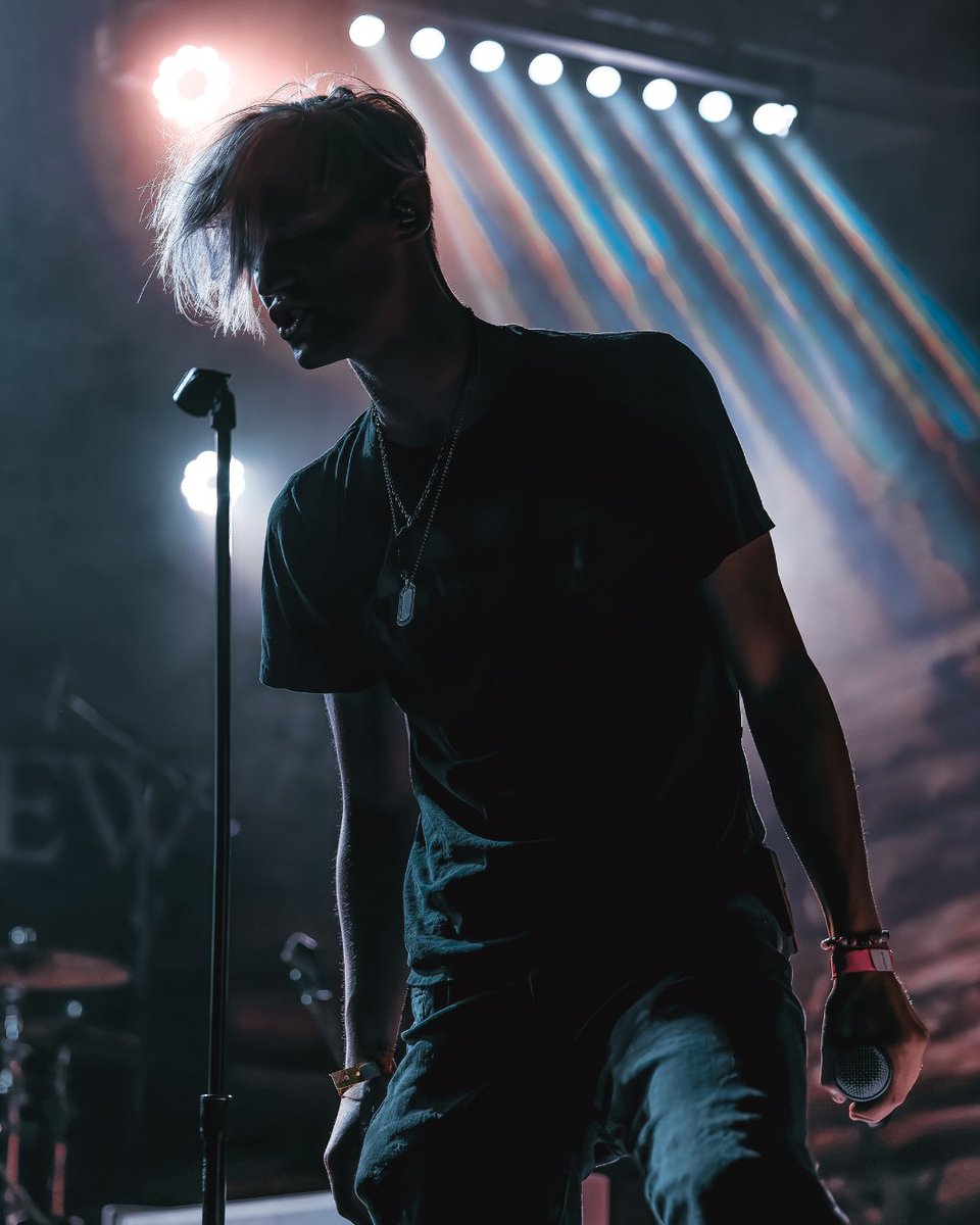 The Broken View tweet media