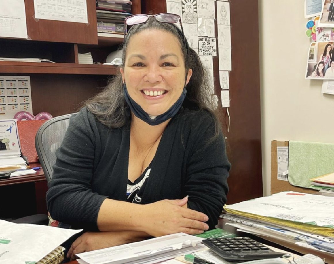 IslanderNews's tweet image. Ode to an Island cornerstone. This is an homage to someone who perfectly illustrates the expression “pillar of the community.”  1l.ink/5HCH8XH #islandernews #keybiscayne #kbcc #local