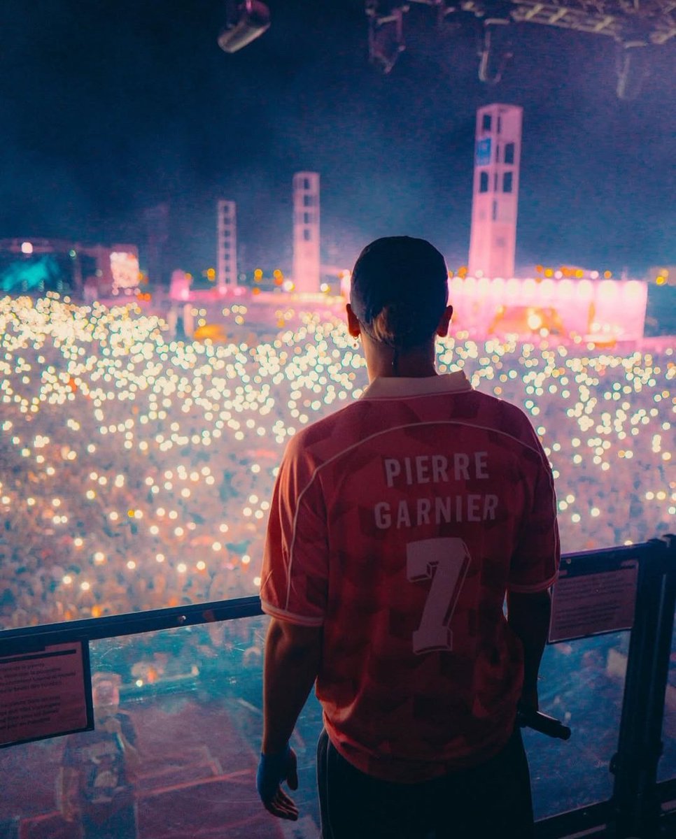 Il n'y a rien de plus beau que de le voir capturer des moments aussi précieux à ses yeux ✨️

#pierregarnier