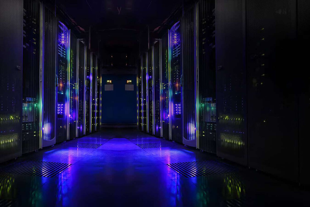 agentegeek_io's tweet image. ¡EEUU apuesta fuerte por la IA! 🇺🇸 AMD al rescate con dos supercomputadores 🚀 Lux AI y Discovery prometen revolucionar la investigación. ¿Será este el arma secreta? 🤔 Lee la nota completa: agentegeek.io/amd-supercompu… #Supercomputación #IA #AMD #Tecnología