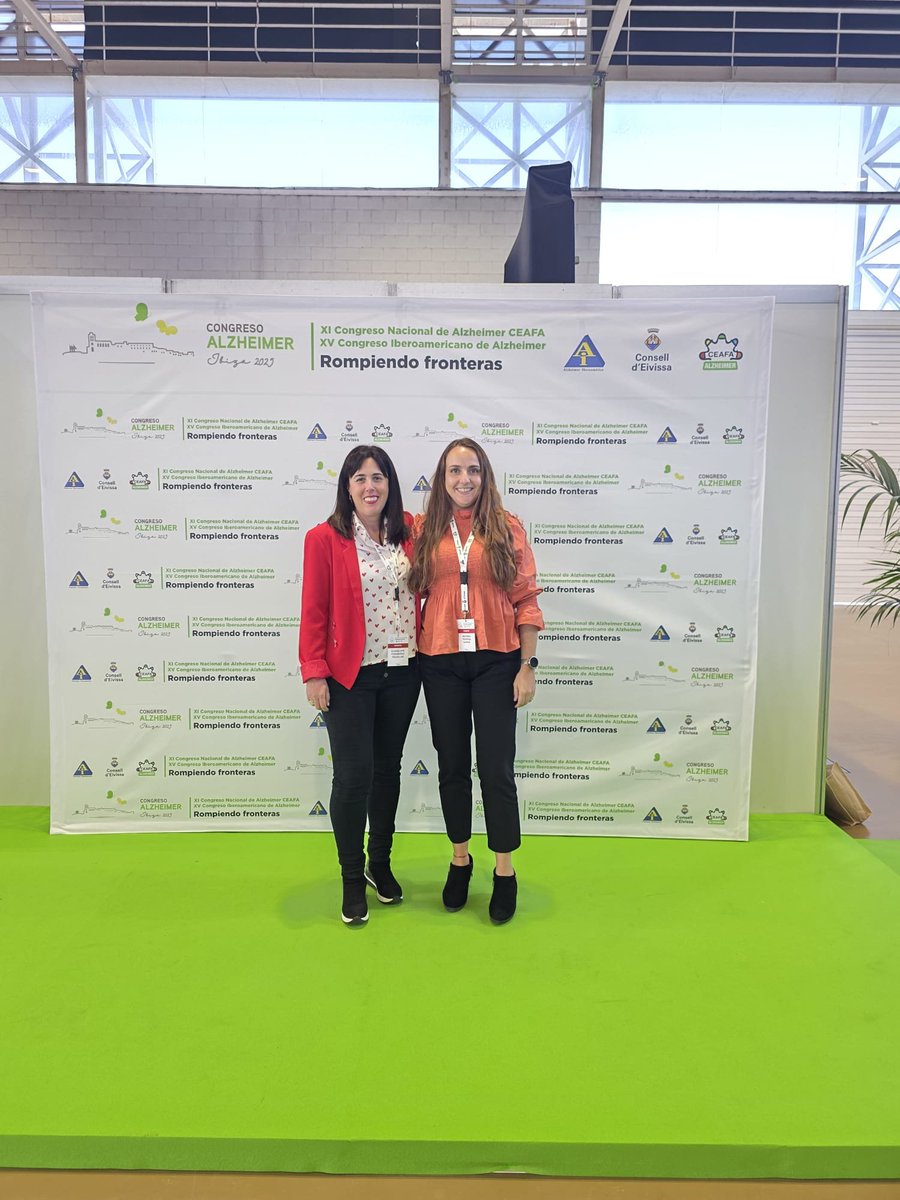 sedenered's tweet photo. Del 5 al 8 de nov se celebró en Ibiza el XI Congreso Nacional de Alzheimer de @AlzheimerCeafa  y el XV Congreso Iberoamericano de Alzheimer.
 #GEDSEDENE estuvo presente con dos ponentes: Guadalupe Fernández-Villullas y Nevenka Pedrosa, destacando el valor de la enf. neurológica https://t.co/kApwh8Yb3I