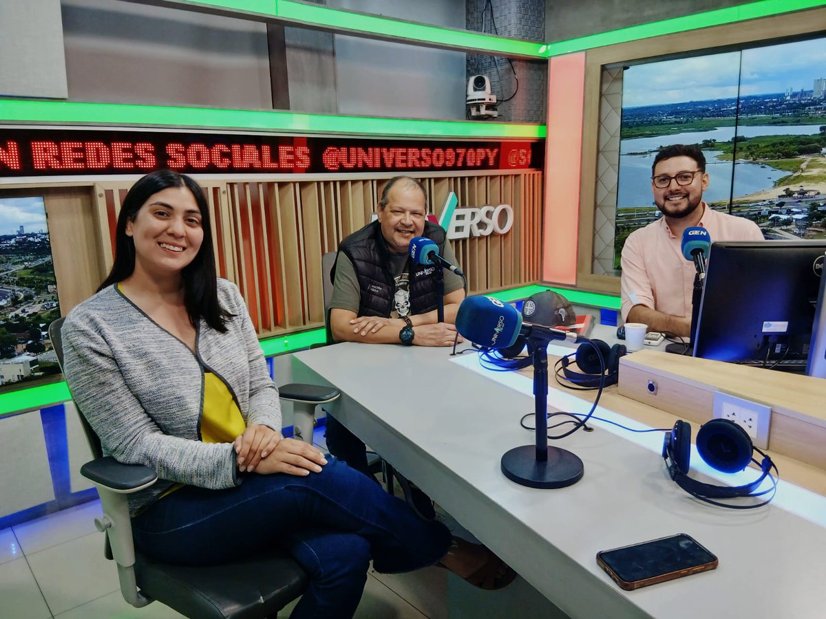 AL AIRE‼️

El tiempo no para, las informaciones tampoco en #CuentaFinalRadio😎⏱️

Conducen⤵️

<a href="/EricoGonzalez/">EricoGonzalez</a> 

<a href="/angelicagesama/">Angélica Lorena Giménez</a> 

<a href="/EduAguilera_/">Eduardo Aguilera</a>
 
⌚️#CuentaFinalRadio
📻#Universo970AM