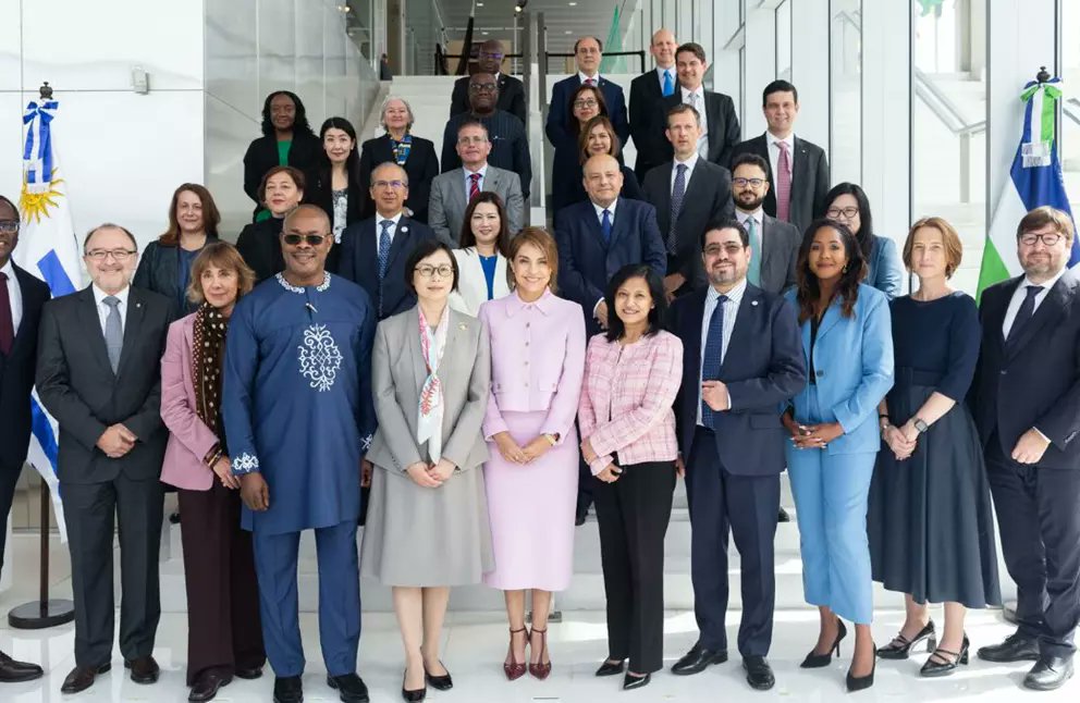 🇺🇾CAF fue sede de la 26ª Reunión Anual de Secretarios Generales de las IFIs, realizada en nuestro Hub Sur en Montevideo.

En el espacio, <a href="/aleclarosborda/">Alejandra Claros</a>, Secretaria General de CAF, afirmó: “Impulsar la gobernanza y la transparencia significa hacer que cada decisión sea clara,