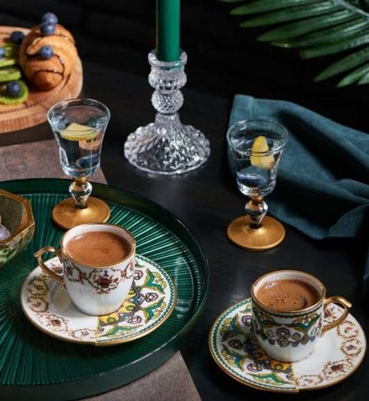 لا تبرر تغيّرك
اللي مرّ بنفس وجعك بيفهمك، واللي ما مر مستحيل يحسّ فيك
خلي التغيير يتكلم عنك بدون شرح
#تطور
#عمار_شميس 
<a href="/A_SH996/">القائد عمار شميس</a>