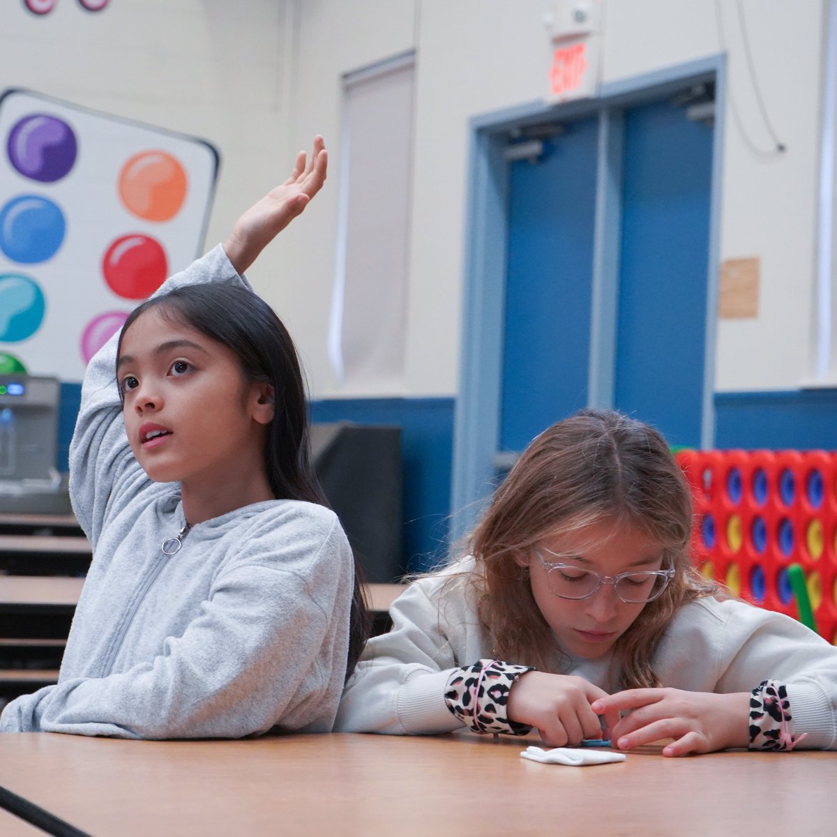 ccsdschools's tweet image. LP fifth graders focused on digital citizenship and online safety in their latest bi-monthly leadership workshop. In response to an increase in large group texts, #ClarkstownCSD students explored what it means to be responsible and potential consequences of poor online choices.