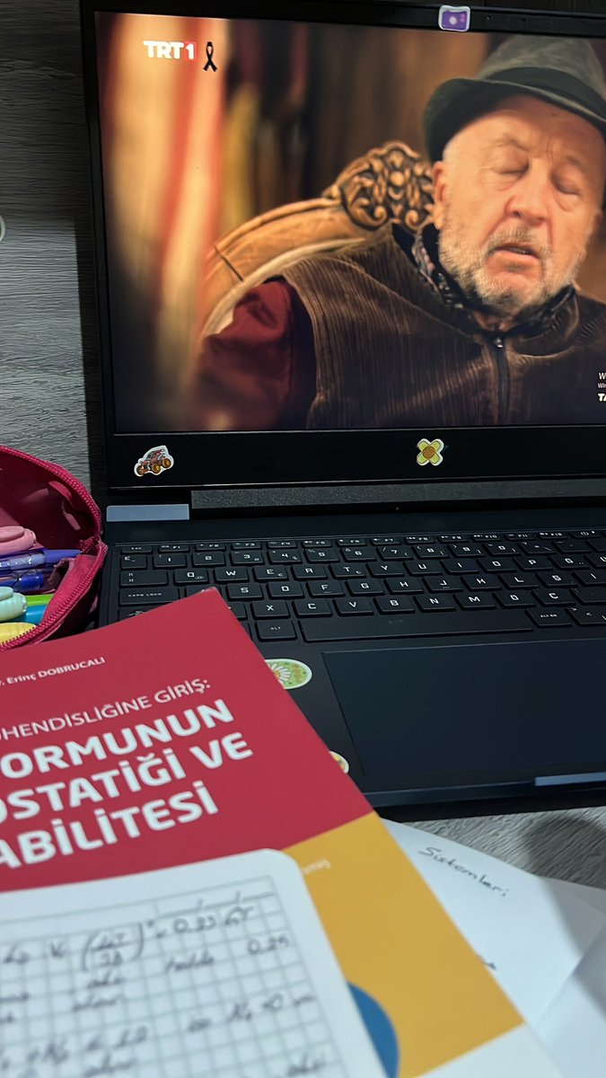 Kesinlikle vizelere çalışıyorum ya ama amirim dayı gibi sabır çeke çeke
#taşacakbudeniz