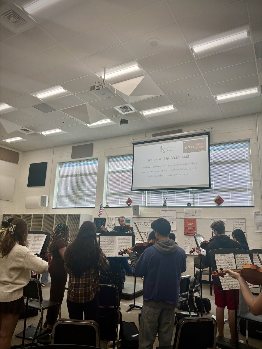 GeorgiaSymphony's tweet photo. GSO Music Director and Conductor Timothy Verville spent time today working with the talented orchestra students at Kell High School. Their chamber orchestra was selected to performed at GMEA this year and are sounding great! https://t.co/uQhuHUbfac