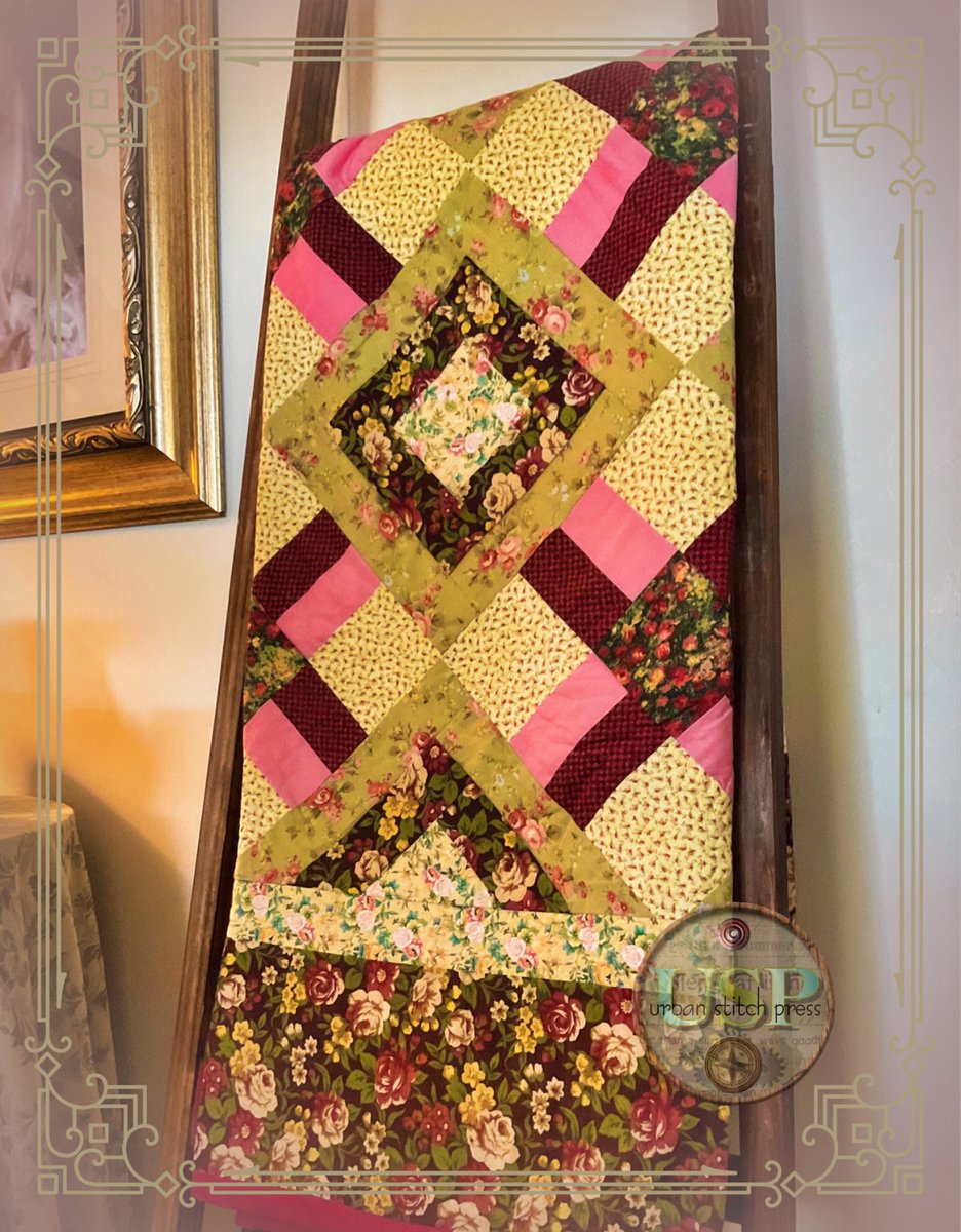 UltraMamaTee's tweet image. Finished! This quilt was created from vintage fabrics worn by my mother or from her stash of cottons she created beauty from. #quilts #sewing #textiledesign