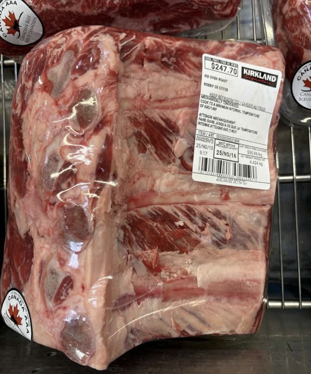 GreatBig_Sea's tweet image. What is the solution to this? All Canadians under a certain income utilize food banks? MAiD? KD for life? 

⁦@MarkJCarney⁩ said to judge his government based on groceries prices. 

Consider yourself judged Mark, you failed Canada in epic proportions. 

Resign.