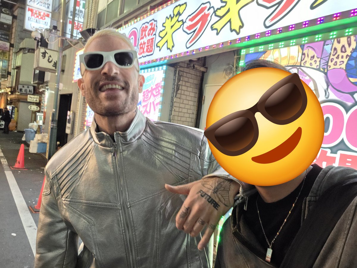 Arusu1113's tweet photo. 歌舞伎町歩いてたらドンディと偶然会って撮れた！ https://t.co/hxhdqFSQmH