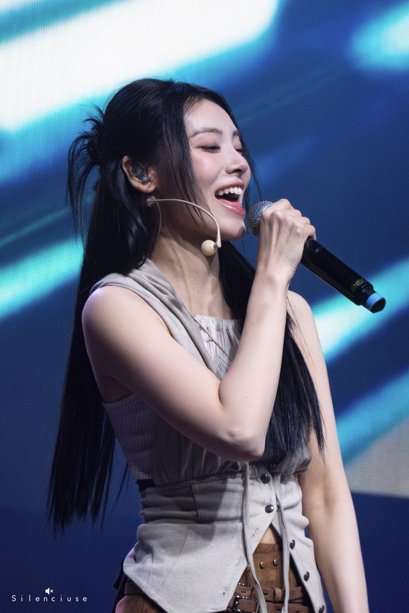 Icarus Club サイン入りポラロイド ARTMS ジンソル