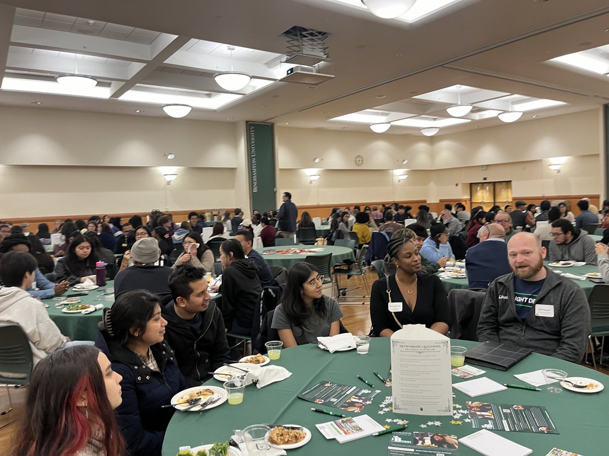 BfirstN's tweet photo. Thank you everyone for coming to our Networking Dinner last week! We hope you were able to get meaningful connections while enjoying yummy dinner! As we wrap up the Fall Semester, be sure to be on the look out for more events in the Spring! https://t.co/IQQCTxw6hR