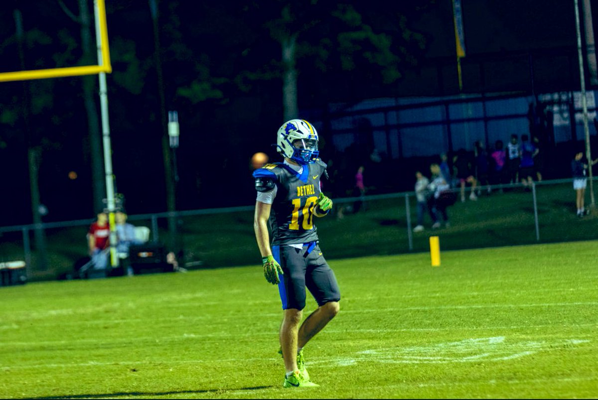 QuinterLuke's tweet image. First round of playoffs at Sequoyah Talequah. Time to show up and show out!!! I know my Brother from up above is watching over me and my brothers.🕊️
Time to Finish business!!
#LLJ #7 #AGTG @CoachGinn @Coachblizzard1