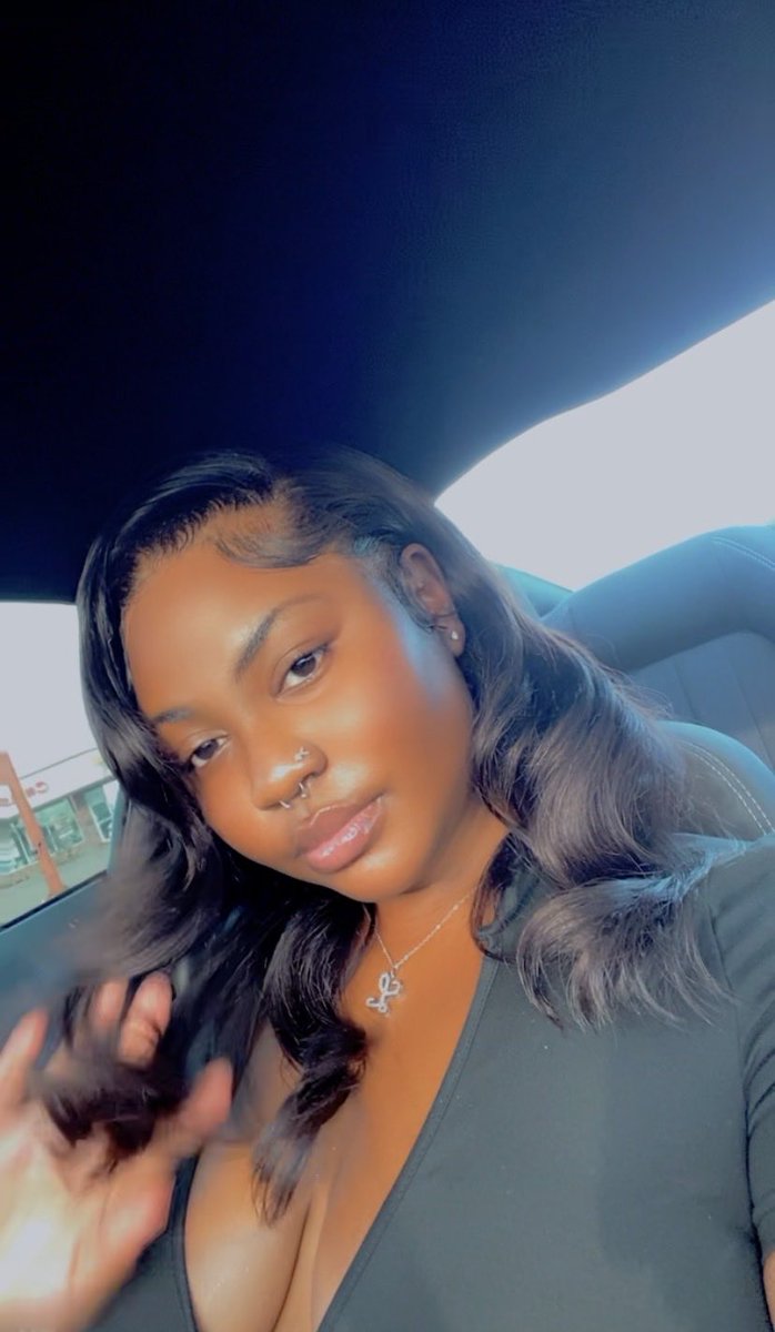 Sinclxrrr's tweet photo. Hey guyssss..🤍✨ https://t.co/zWc9PBvOB4