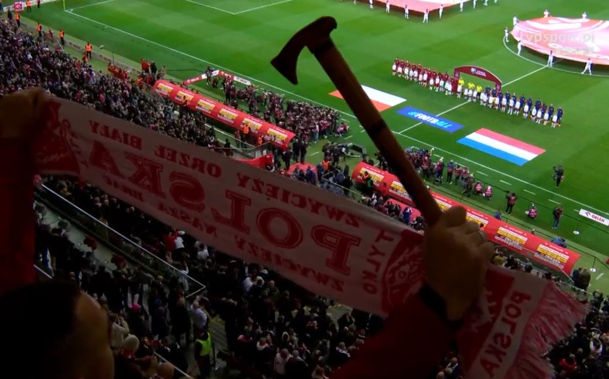 Jak on to tam kurwa wniósł? xD

#POLNED