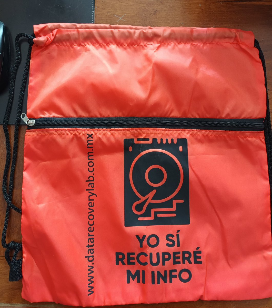 esquivelgerardo's tweet image. Hace más de un año se descompuso mi disco duro. Después de muchos intentos fallidos de recuperar la información, finalmente logré recuperarla gracias a Data Recovery Lab (@DataRecoveryMX). 

No fue barato, pero valió la pena. Les quedo eternamente agradecido.