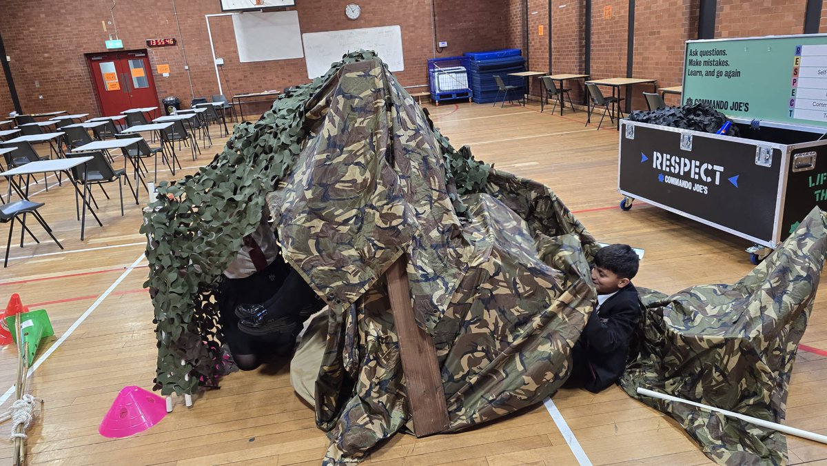 After last week’s mission, an imaginary storm swept through and destroyed our Commando Joe’s campsite 🌪️ Today’s team rebuilt it stronger than ever — with boys’ and girls’ sections too! Loads of teamwork, problem-solving and fun in the go-at-it! 💪🔥 #CommandoJoes