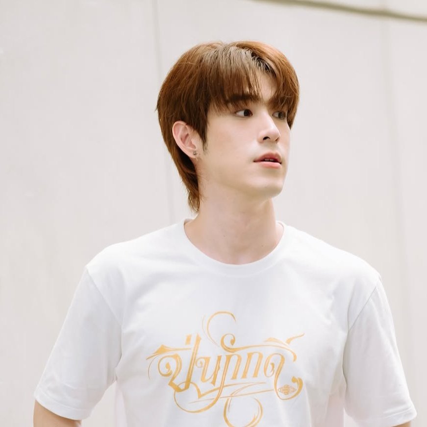 greentorme's tweet image. รู้ละว่ามินนี่หน้าคล้ายใคร คล้ายพี่เฮงไง อย่างกับพี่น้องคลานตามกันมา ถ้าบทพี่น้อง ดองแฟคไม่ต้องหาใครอื่นเลย เริ่ดๆ
#minymynx #hengpnp #InThe8ight