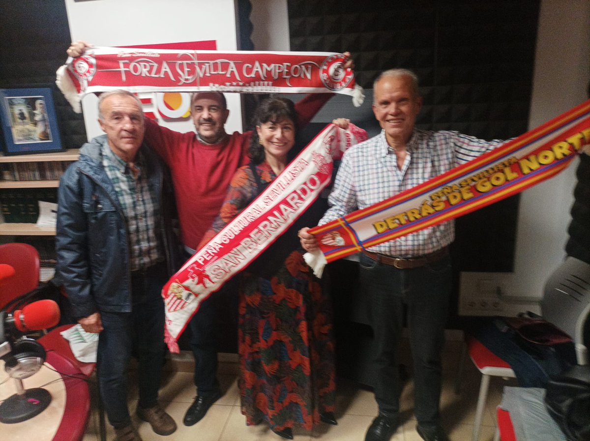 FAMILIA ROJIBLANCA PEÑAS
Patrocina <a href="/BarTribuna/">bar tribuna sevilla</a> 
Tertulia Sevillista con <a href="/PepeSabariego/">Pepe Sabariego</a>
y las peñas <a href="/PS_ForzaSevilla/">PS Forza Sevilla Campeón</a>  <a href="/PSanBernardo1/">P San Bernardo</a>  #psdetrasdegolnorte
 <a href="/psciudaddecano/">P. Sevillista Huelva</a> de Huelva.

Colabora <a href="/fpsevillistas/">F. Peñas Sevillistas</a>

Puede escuchar el programa en este enlace go.ivoox.com/rf/162665660