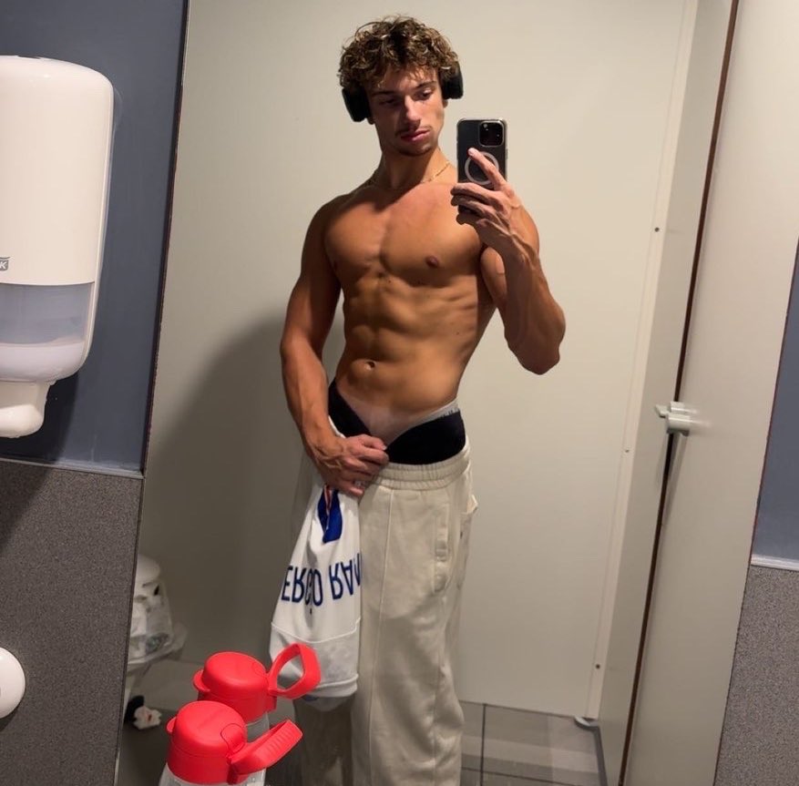 Rubs🇵🇹 tweet media