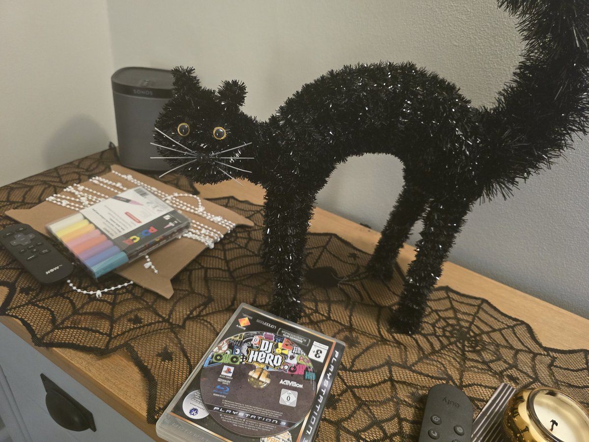 Your cat is fucked m8