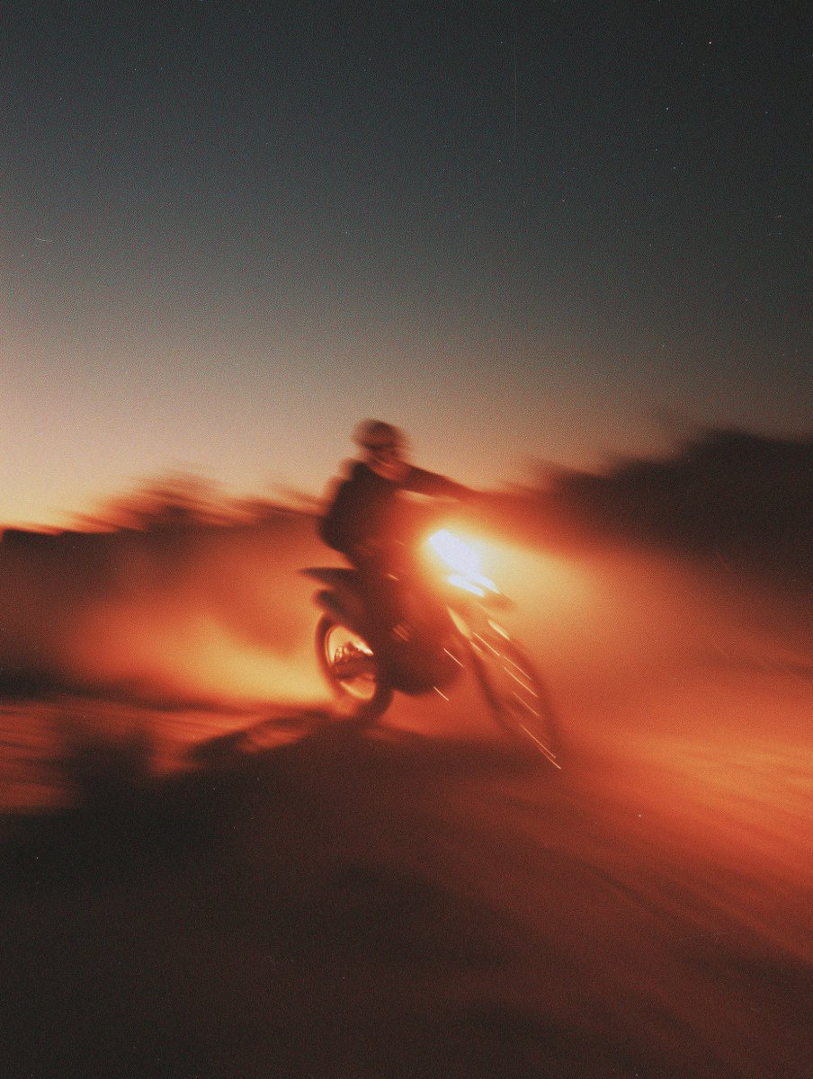 iamnotsrc's tweet image. Throttle dusk