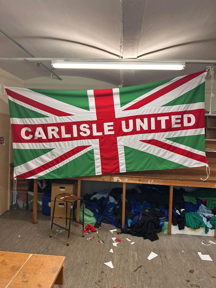 Only the best quality, RIP Charlie. <a href="/BarmyFlags_/">Barmy Flags</a>