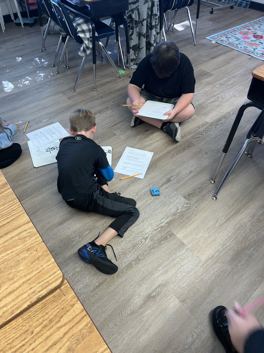 amanda_spear4's tweet photo. Turned a boring worksheet into a fun and competitive game of Connect Four. Lots of excitement and good sportsmanship in class today. @RISDmath @MSTMAGNET #Gameify #RISDdreambig https://t.co/ufsJ1rtNYN