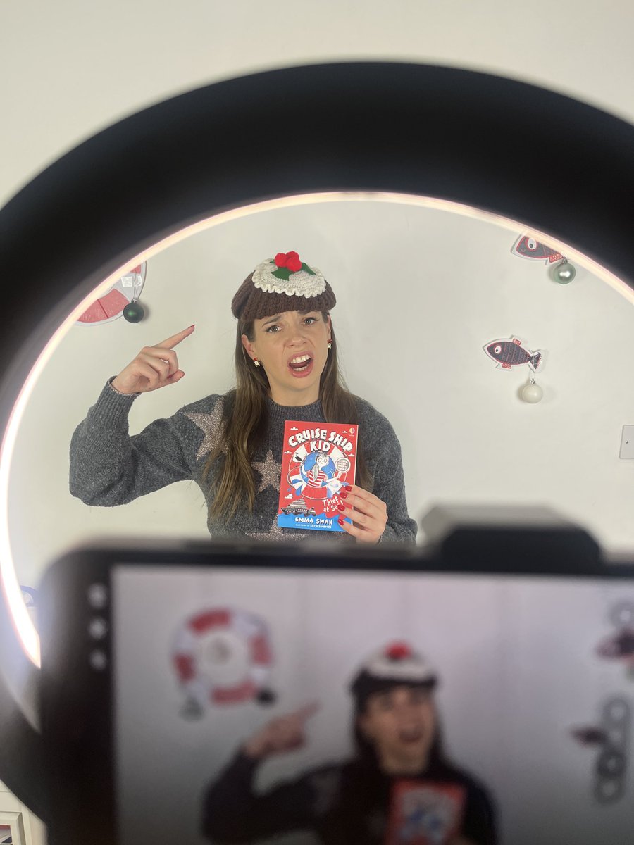 Sometimes being a children's author means looking like this first and second photo... at 8pm on a Friday night 😂 🎅 <a href="/Usborne/">Usborne Publishing</a>