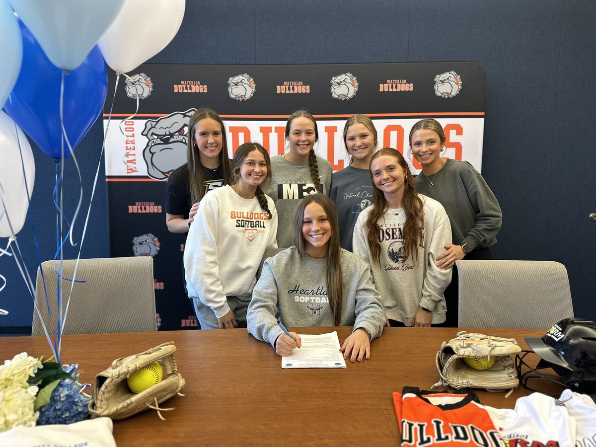 Mallory Thompson tweet media