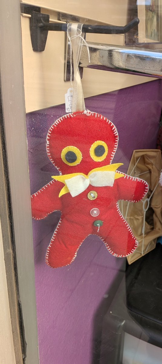 FlatsyFossil tweet media